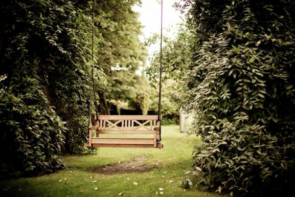Garden Image with bench